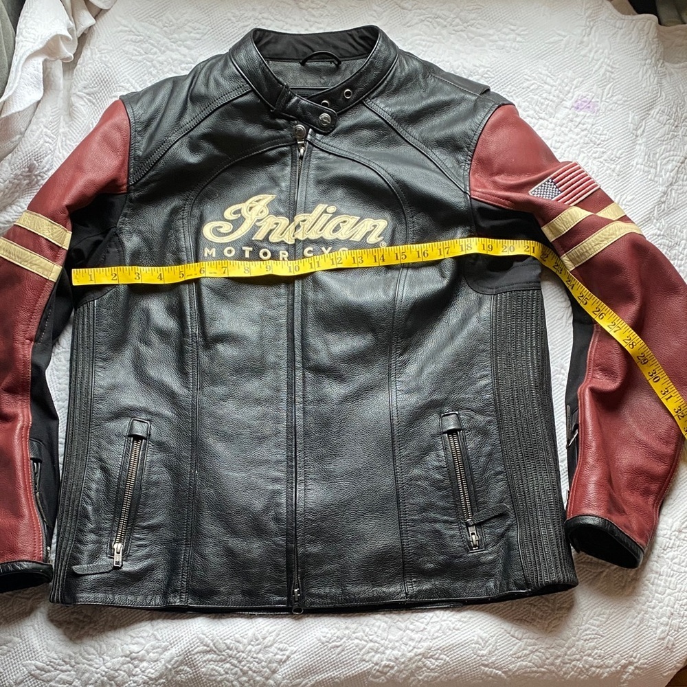 Indian motorcycle Women’s Black and Red cowhide Leather Jacket size XL